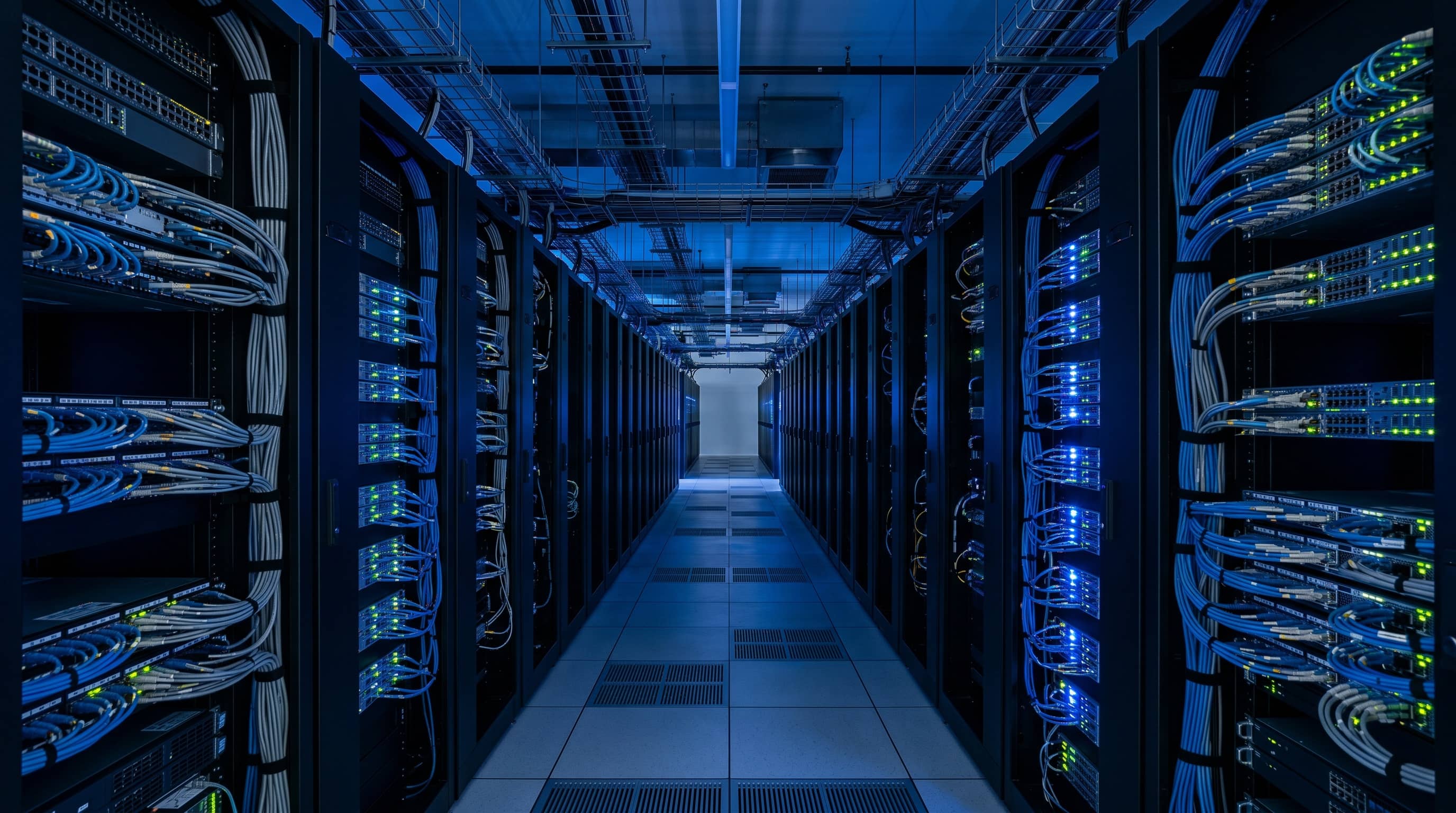Diagnóstico de fibra óptica en data center empresarial
